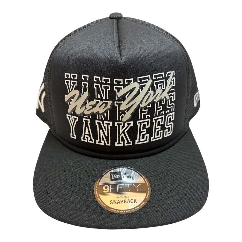 New Era New York Yankees 9FIFTY A-Frame Trucker Hat Black